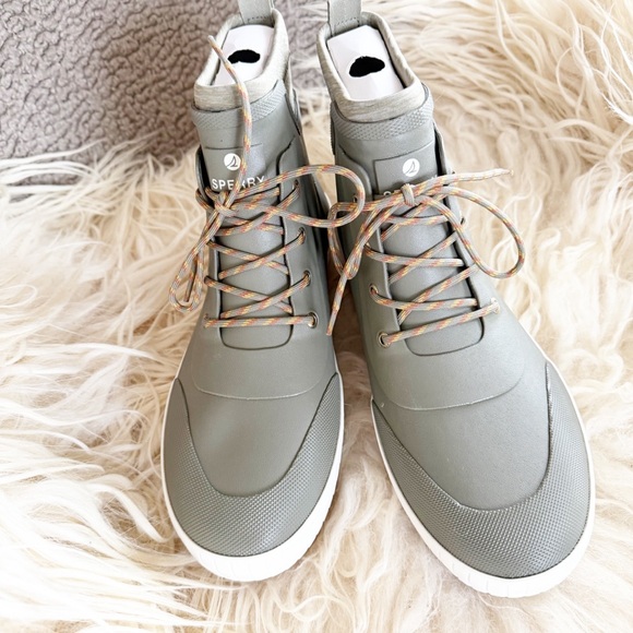 NWT Women’s Size 12 Sperry Torrent Olive Green Chelsea Rain Boots - Picture 10 of 16